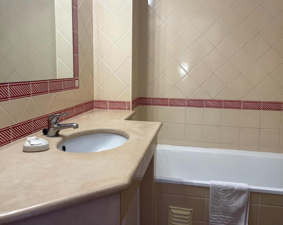 הוילה אלבופיירה Moradia T3 Aguia Marina, Com Piscina E Bbq מראה חיצוני תמונה